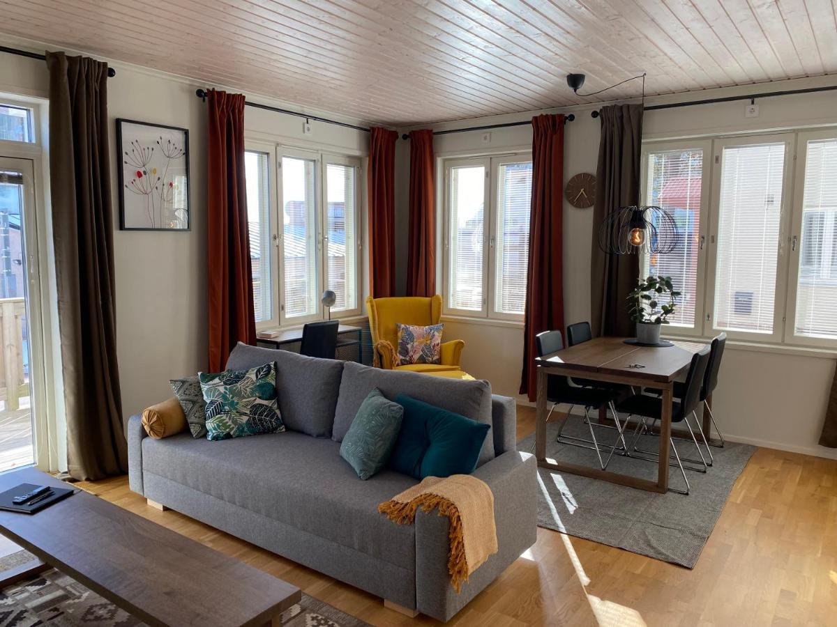 Stava Mosters Mariehamn